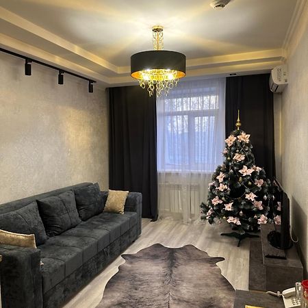Mereke Hotel Ust-Kamenogorsk Exterior photo