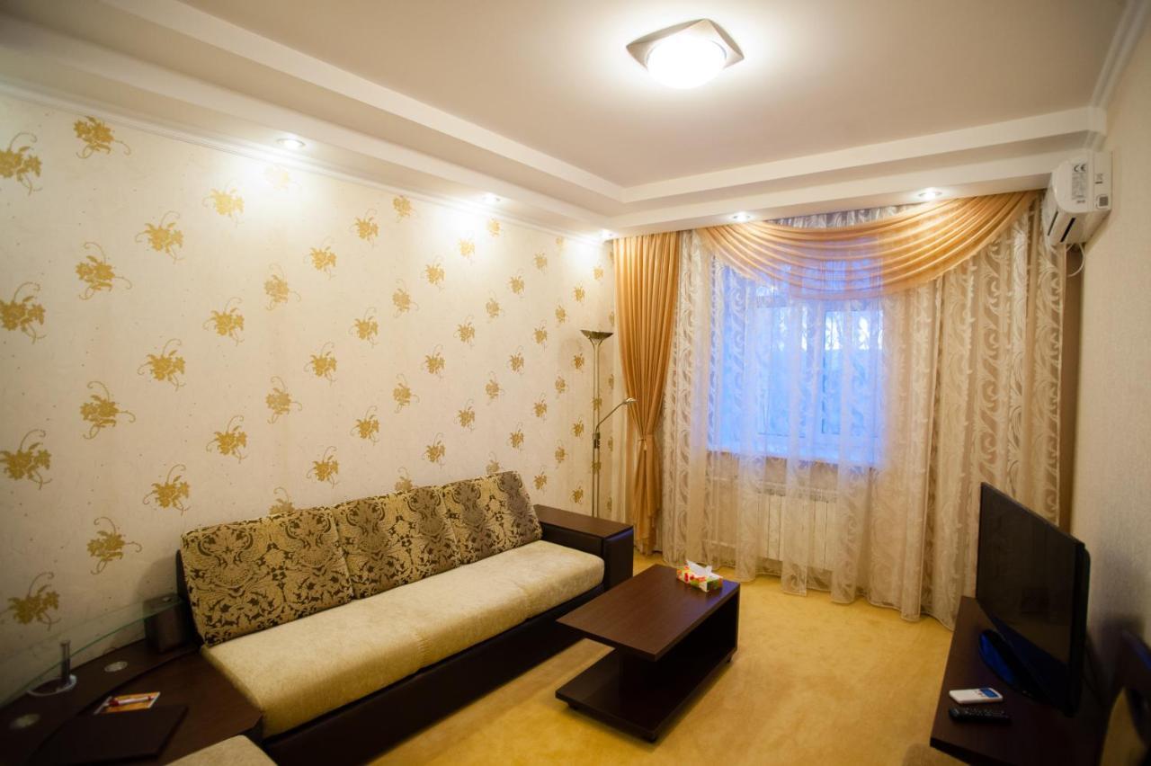 Mereke Hotel Ust-Kamenogorsk Exterior photo